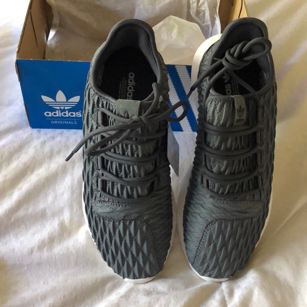 Women’s Adidas Tubular Shadow Sneaker in Onix